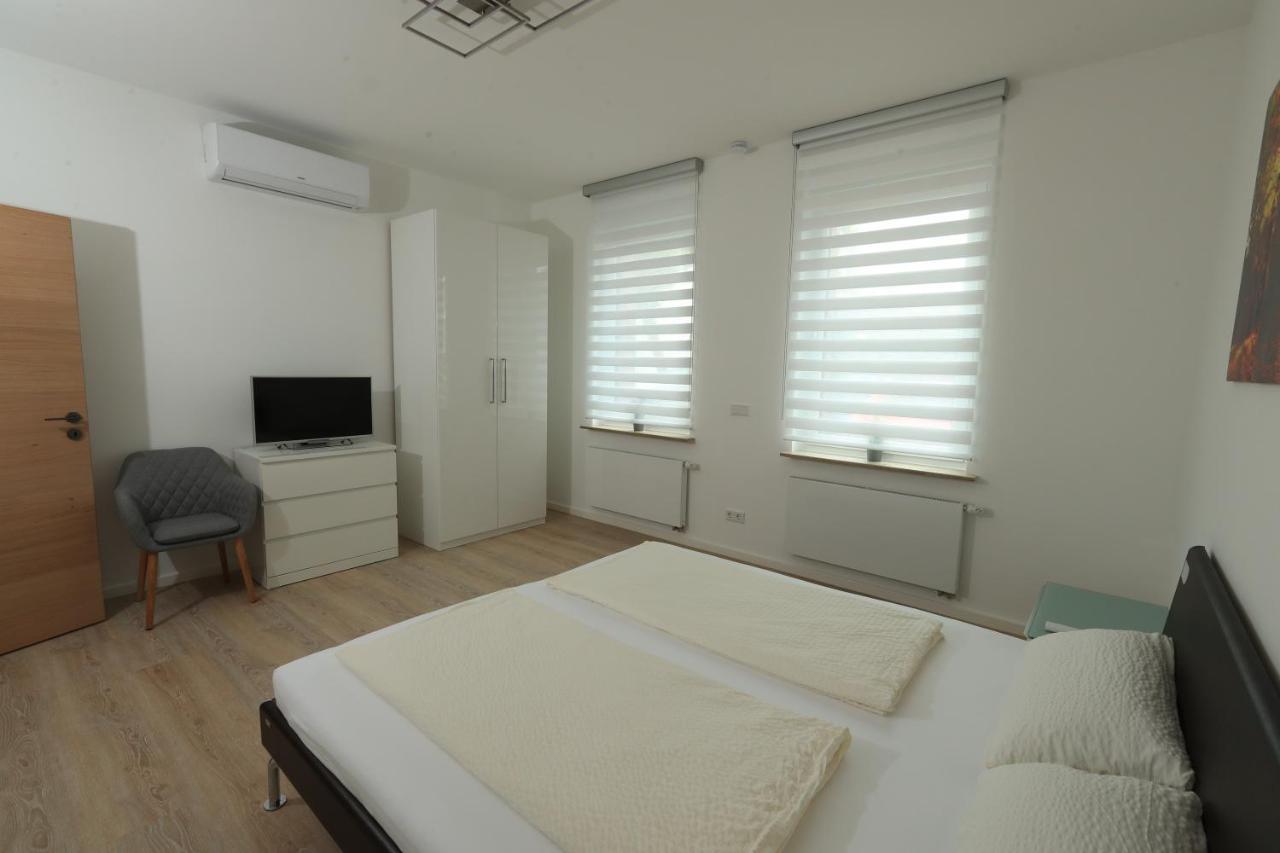 Modern Home Check-In & Chill Down Auf 65 Qm² ボーフム エクステリア 写真
