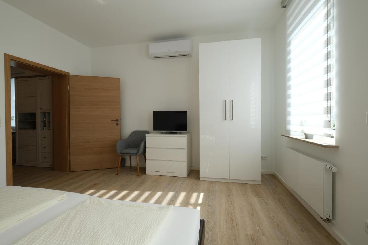 Modern Home Check-In & Chill Down Auf 65 Qm² ボーフム エクステリア 写真