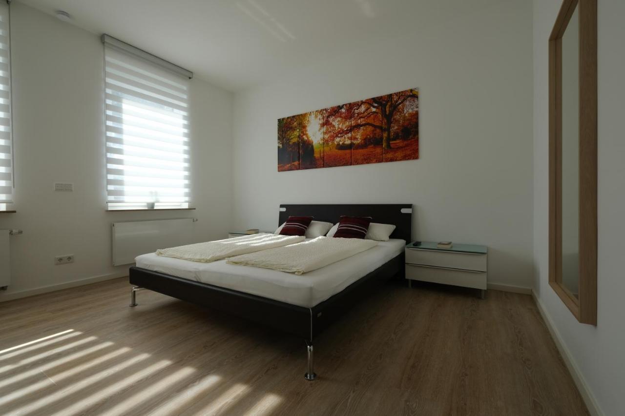 Modern Home Check-In & Chill Down Auf 65 Qm² ボーフム エクステリア 写真